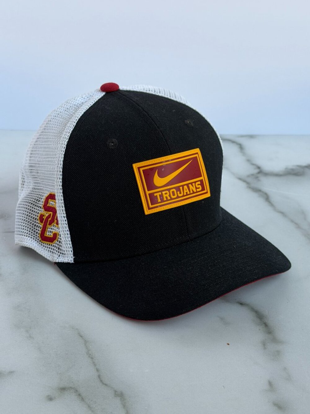 Nike USC Trojans Dri-FIT Rise Trucker Snapback Hat Black White M/L